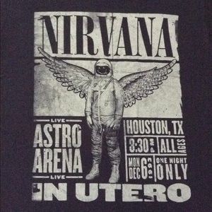 🎸NIRVANA TEE🎸